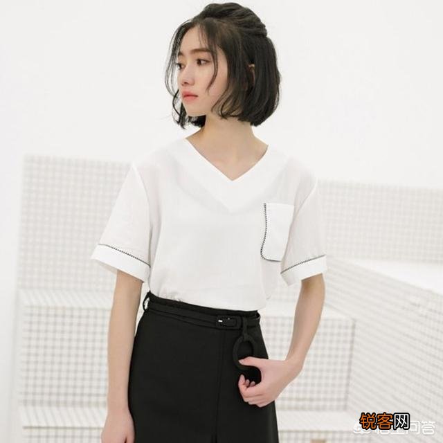 淘宝上有哪些好的小众女装店铺？