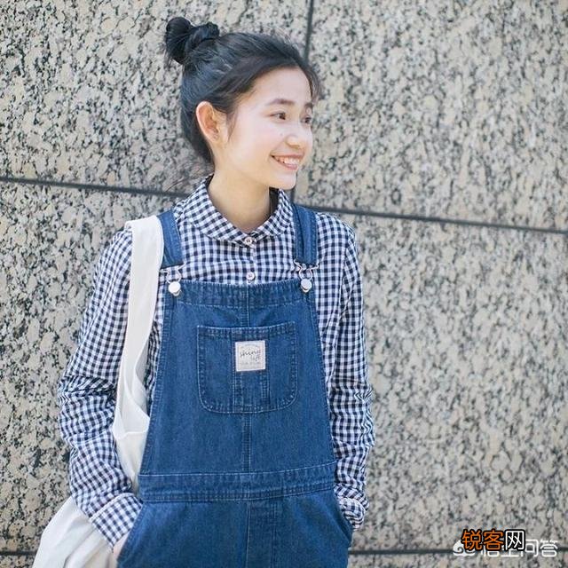 淘宝上有哪些好的小众女装店铺？
