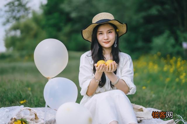 你身边有没有不显山不漏水的隐形富豪,一件很小的事情突然显露出来？什么体验？