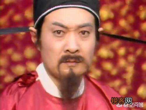 “玉在匮中求善价,钗于奁内待时飞”是对黛玉和宝钗的命运预测吗？贾雨村是预言家？