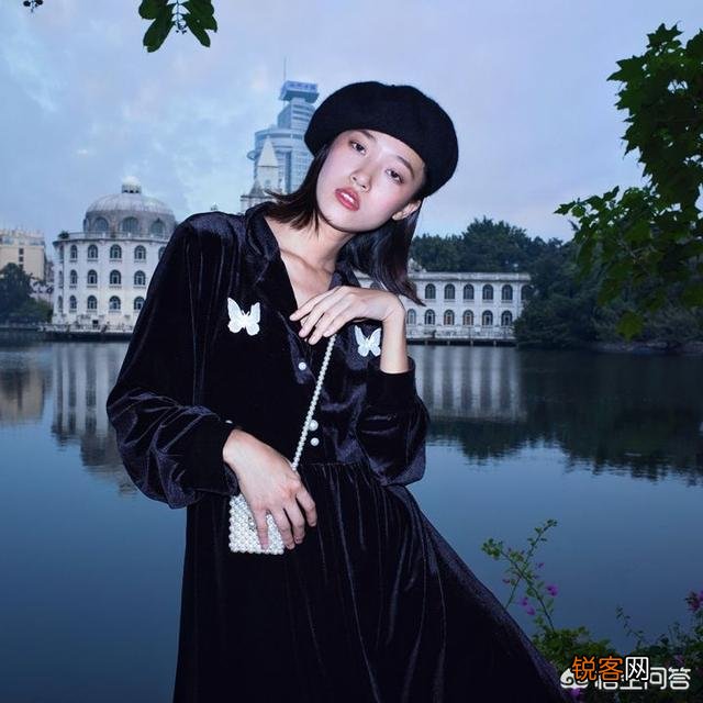 有哪些淘宝店你买完就逢人推荐？
