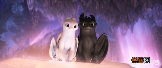 系列电影《驯龙高手3》每日票房干掉大片《阿丽塔：战斗天使》,为何网友说水军多？