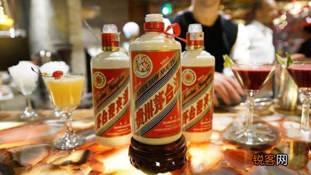 收藏茅台50箱,一瓶2500。十年后收益能达到多少？