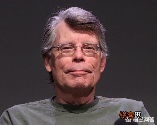 可以推荐几个世界著名导演写的著名小说吗？