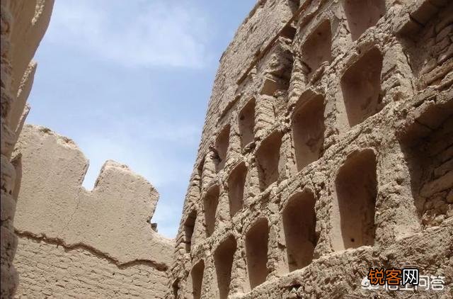 为何楼兰古国在沙漠里繁华了800年？
