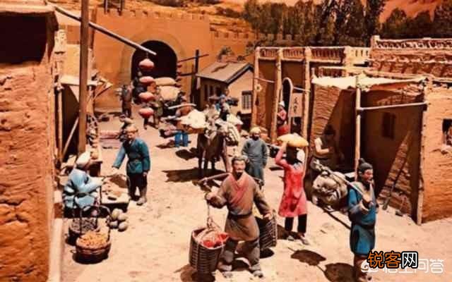 为何楼兰古国在沙漠里繁华了800年？