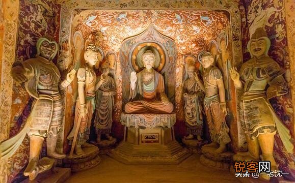 “神”和“佛”有什么区别？