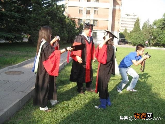 读博的压力有多大？