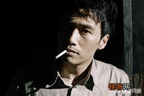 中国内地影视明星中,谁能称得上是名副其实的帅气？
