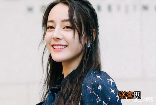 你认为迪丽热巴是标准美女吗？她和中国传统的美女有什么不同？