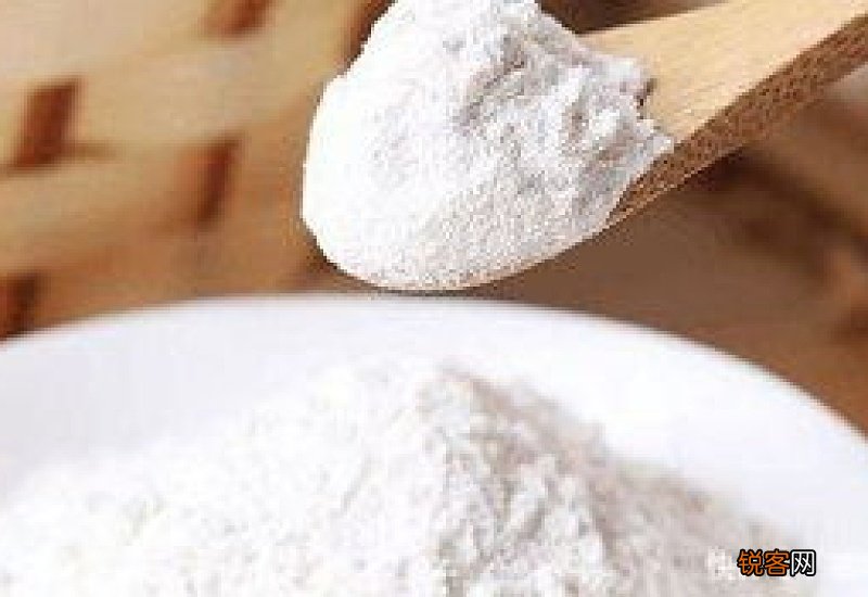 用酵母粉发面还用小苏打吗