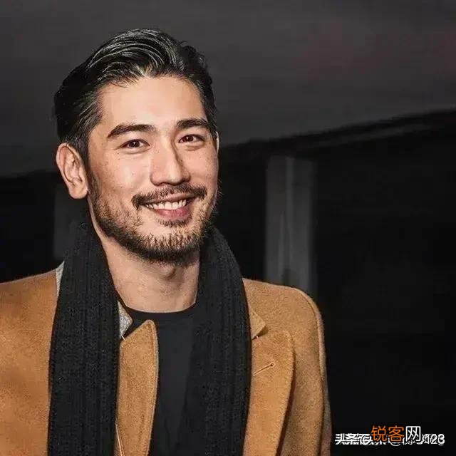 你觉得哪个明星的眼睛最迷人？