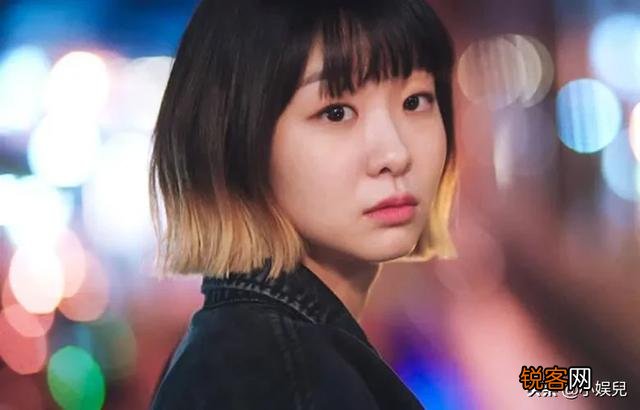 你见过哪些小眼睛还很漂亮的女星?