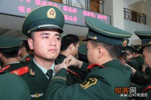 考士官学校和在部队直接转士官的区别有哪些？