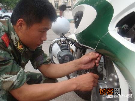 今年大专毕业想去当兵,义务兵过后毕业证套士官好不好套？