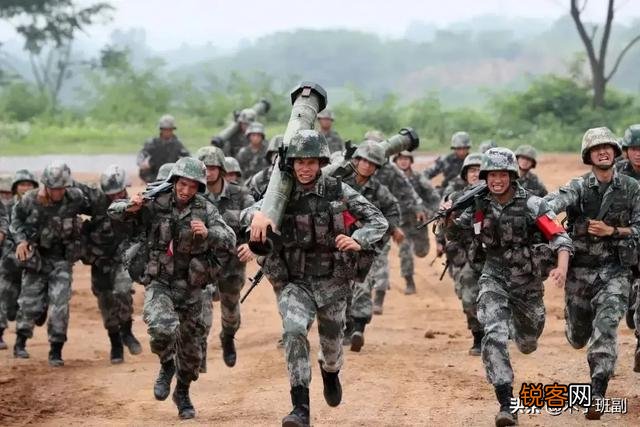在部队里转士官好转吗？有些什么要求？