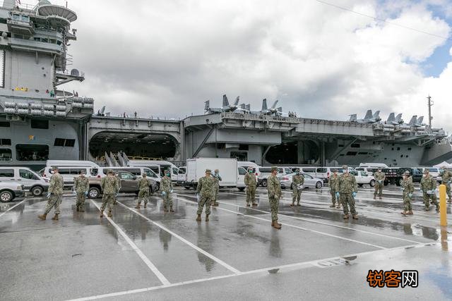 单日死亡4246人！美国疫情看不到拐点,下令全球美军准备随时开战,如何评价？