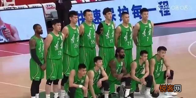 先是秦晓雯,后有蒋兴权,广东王朝究竟“酸”到了多少人？