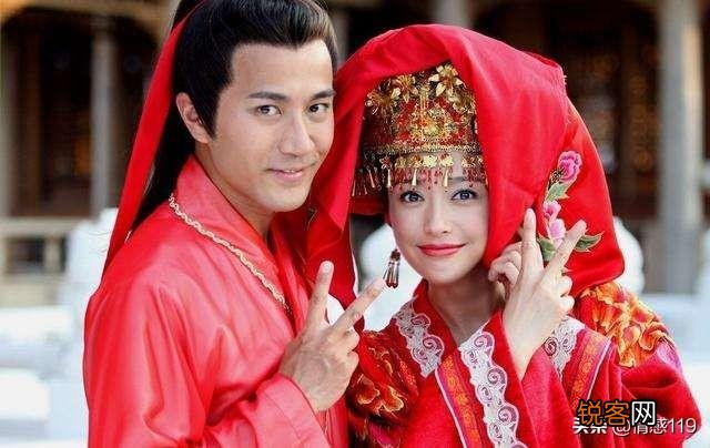 前任结婚了,请我了该不该去呢？