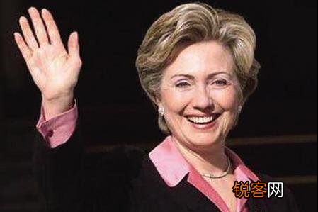 美国曾经的总统克林顿与莱温斯基搞婚外情,妻子希拉里为什么不与他离婚？