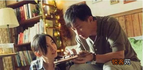 和一个女孩分开很久了,时间和新欢都没让我忘记她。她昨天有了新男友,我有点迷茫,念念不忘还有用吗？