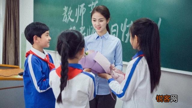 如今女教师离婚率高的原因是什么？