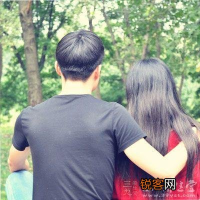 前任有新欢了,却还跟我说想我,他是什么意思？