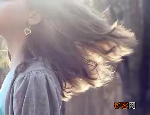 请问一个男人如果承诺一年以后离婚,娶别人可信度多高?