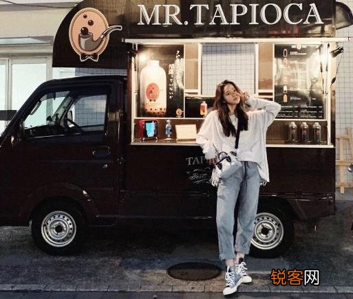 十七八岁的女生们,你们现在的穿搭风格一般有哪些呢？