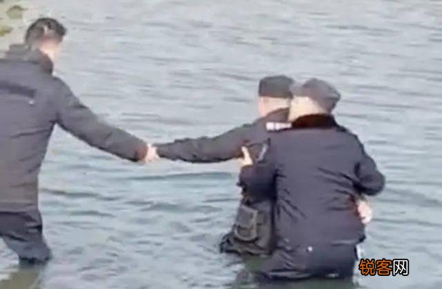 最近安徽17岁女孩,在警察眼皮底下投河自杀了,你有什么看法？