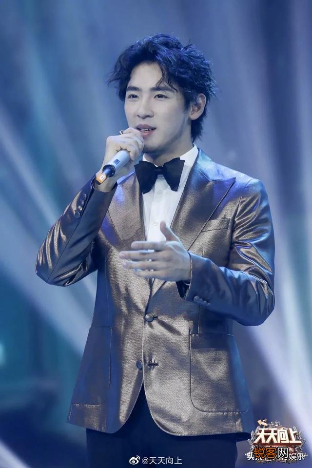 《天天向上》节目中的五个主持人私底下关系怎么样？