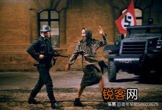 90年代的欧美喜剧电影里,你最喜欢哪几部？