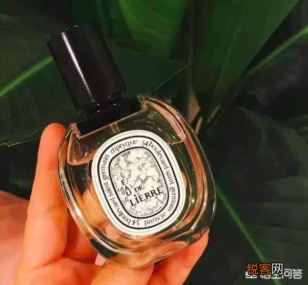 有没有值得推荐的闻着清新淡雅不俗气的香水？