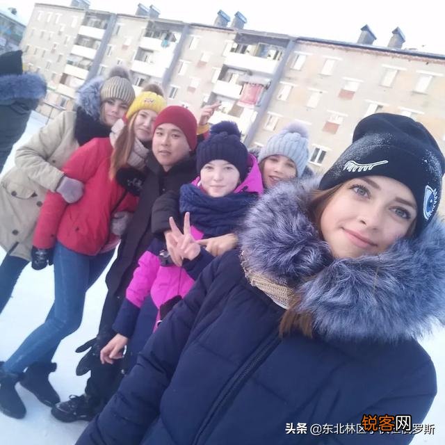 朋友圈有人做国际外汇分析可靠吗？