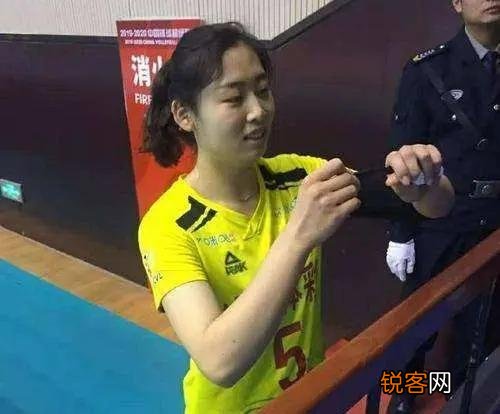 中国女排奥运集训四名二传手丁霞、姚笛、梅笑寒、刁琳宇,谁集美貌和能力为一体？