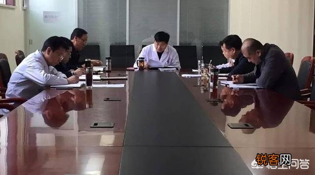 去美国与家人团聚,因疫情滞留美国,现在单位的公职怎么办？