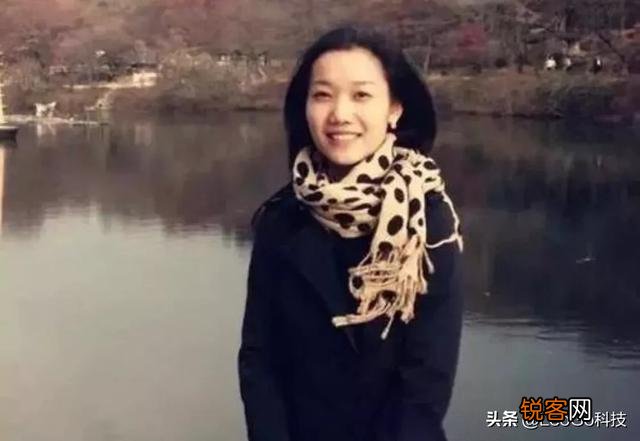 作为大佬背后的女人,章泽天和张瑛有什么不同？