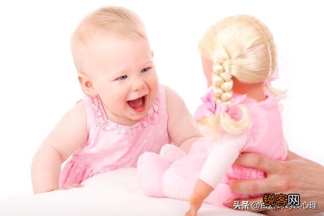 为什么媳妇总是埋怨婆婆不帮我们带娃呢？