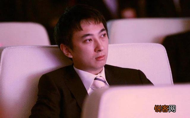为何与王思聪谈恋爱的是网红而不是明星？