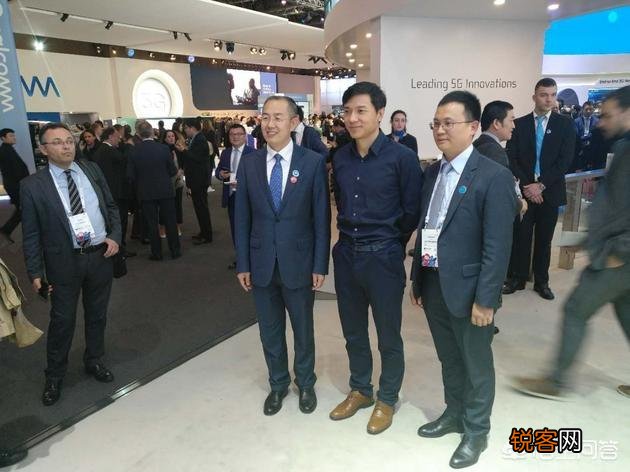 李彦宏低调亮相MWC,参观中兴展台是不是双方要在AI语音合作了？
