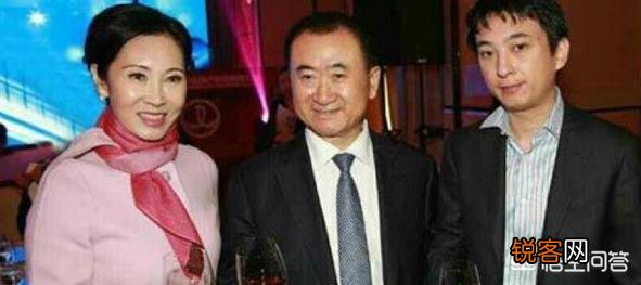 王思聪有难千亿王健林不出手相救,其母亲1亿救儿你怎么看？
