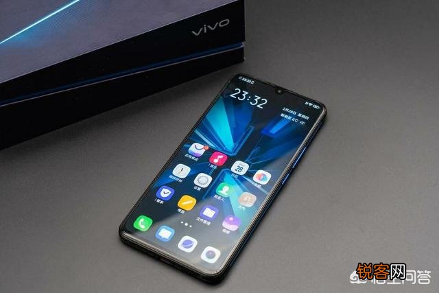 小米9和vivo iQOO买哪个好?