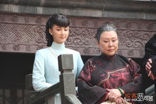 老电影《高山下的花环》时隔33年,当年剧中的演员们,现如今都如何了？