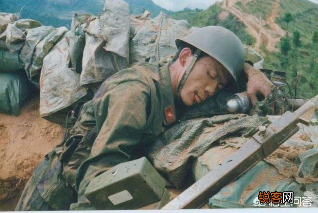 老电影《高山下的花环》时隔33年,当年剧中的演员们,现如今都如何了？