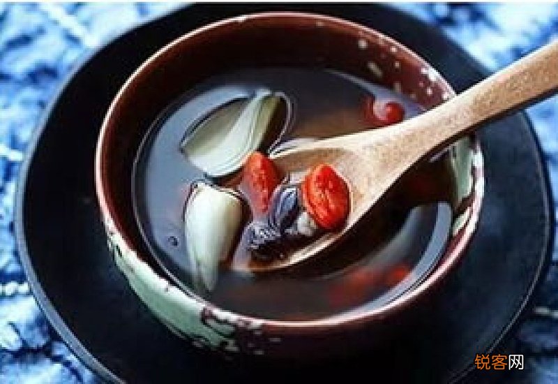 月经期间吃什么排污血 经期哪些食物不能吃
