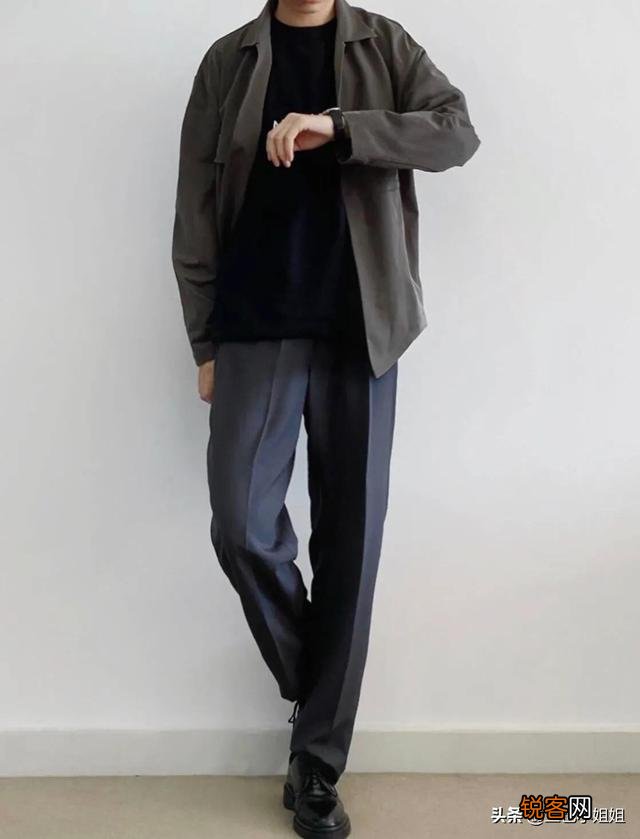 35岁中年大叔,日常如何穿搭出型男风？