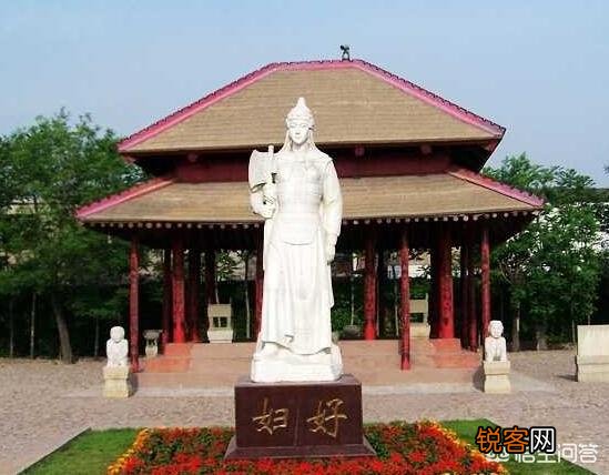 「妇好」究竟是何许人也,能拥有比商王还厉害的墓葬？
