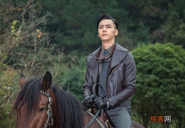 男人穿皮衣好看吗？173个子穿哪些款式的皮衣好看？