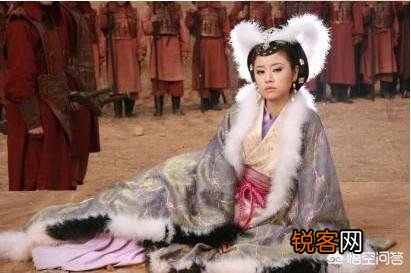 《封神榜》中雷震子奉命监斩妲己,却为何下不了手？