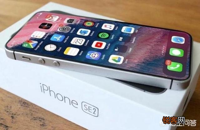 消息有四年左右了,iPhone SE2终于要来了,它还会香吗？